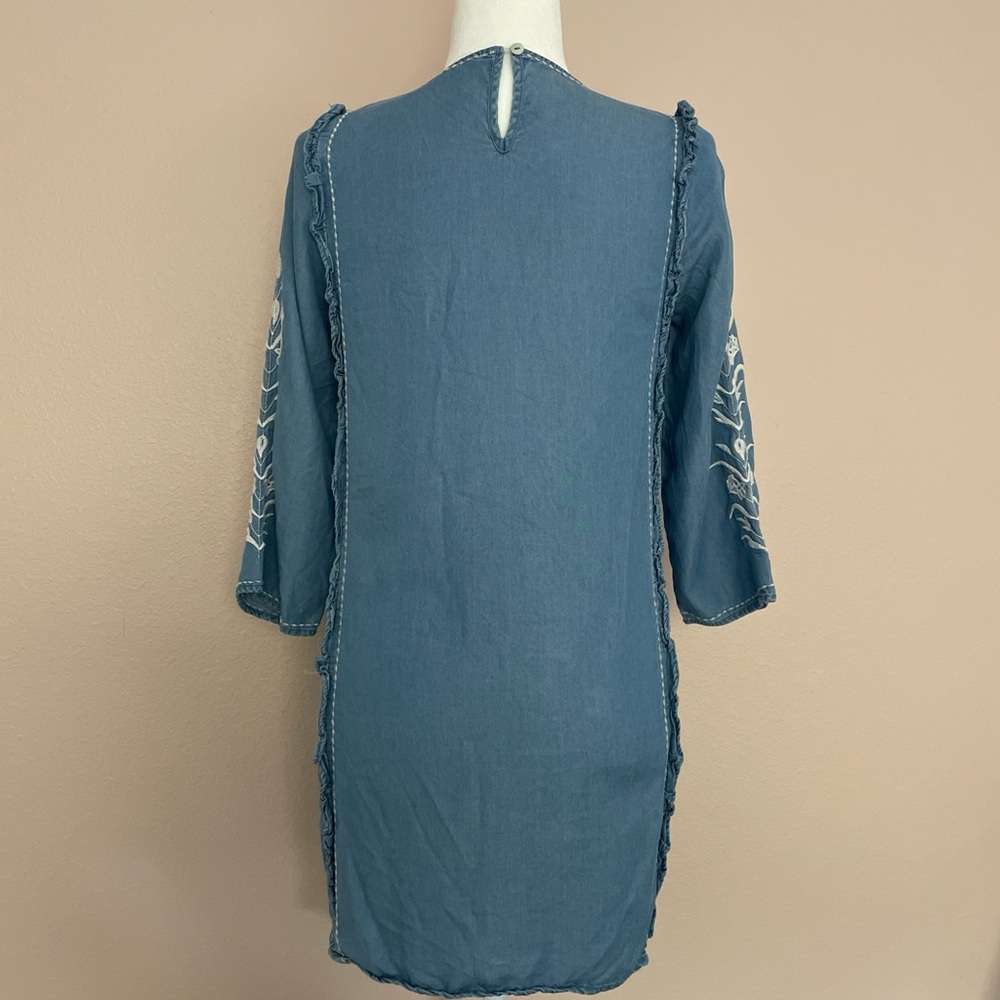 Goodnight Macaroon Blue Dress with‎ White Embroidery - Picture 5 of 9